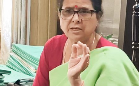 महिला आयोग की अध्यक्ष ने ‘ऑपरेशन सिन्दूर’ पर सेना की तारीफ की, हमारी प्रार्थनाएँ हमेशा भारतीय सेना के साथ