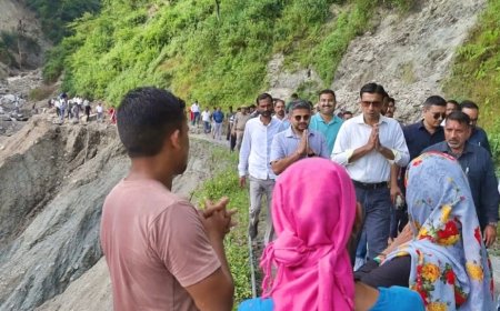 डीएम का आदेश: आज रात तक खेत, खलियान और निजी भवन का अधिकतम मुआवजा वितरित किया जाएगा