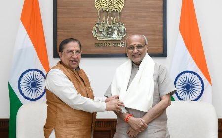 भाजपा राष्ट्रीय सह-कोषाध्यक्ष एवं राज्यसभा सांसद डॉ. नरेश बंसल ने उपराष्ट्रपति से की शिष्टाचार भेंट दीपावली की शुभकामनाएं दीं, समसामयिक विषयों पर हुई चर्चा
