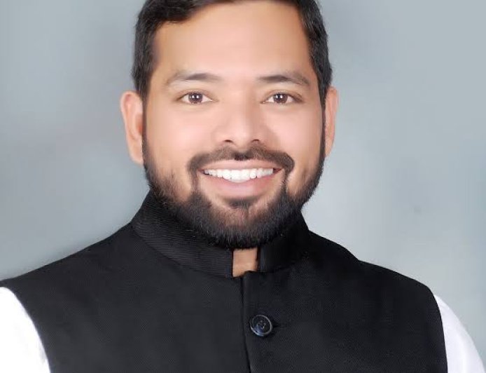 अखिल भारतीय कांग्रेस कमेटी ने की नई नियुक्तियाँ, विकास नेगी बने कोटद्वार जिला कांग्रेस अध्यक्ष