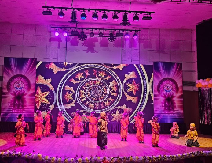 द पॉली किड्स डालनवाला ने धूमधाम से मनाया वार्षिक समारोह