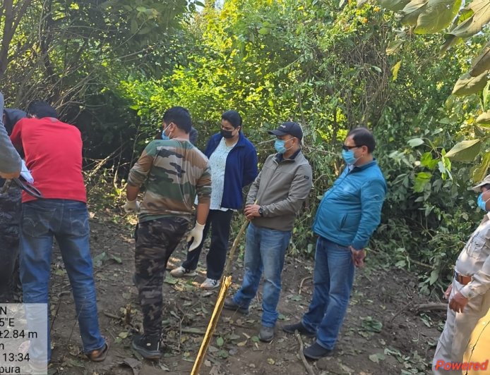 खटीमा: जंगल में फिर हाथी का शव मिलने से हड़कंप, 20 दिन में दूसरी मौत! रेंजर और एसडीओ के अलग अलग बयानबाज़ी में विरोधाभास बढ़ा संदेह।