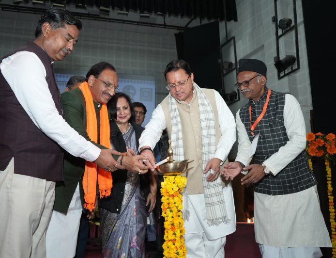 Uttarakhand: हरिद्वार में मुख्यमंत्री पुष्कर सिंह धामी का बड़ा ऐलान संस्कृत के विकास के लिए बनेगा उच्च स्तरीय आयोग