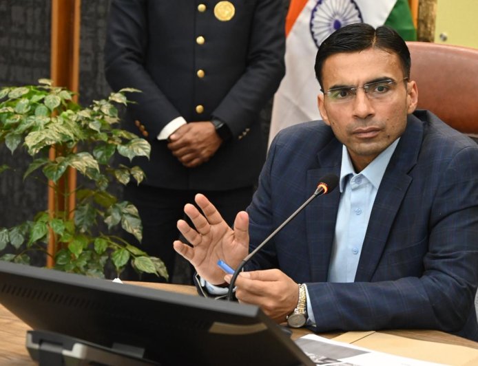 आशारोड़ी-झाझरा व रिस्पना-विंदाल एलिवेटेड कॉरीडोरः जिला प्रशासन ने तेज की कार्रवाई,