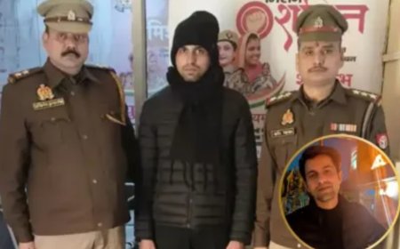 लव-जिहाद के आरोपी खटीमा निवासी डॉक्टर रमीज के बाप की 4 हिंदू बीवियां, धर्मांतरण में सक्रिय… पिता ने अब बेटे को दिया टारगेट, डॉ रमीज पर था 50 हजार का इनाम।