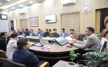 चारधाम यात्राः ‘अतिथि देवो भवः’ के भाव से होगा श्रद्धालुओं का भव्य स्वागत, देहरादून प्रशासन की व्यापक तैयारियां शुरू,