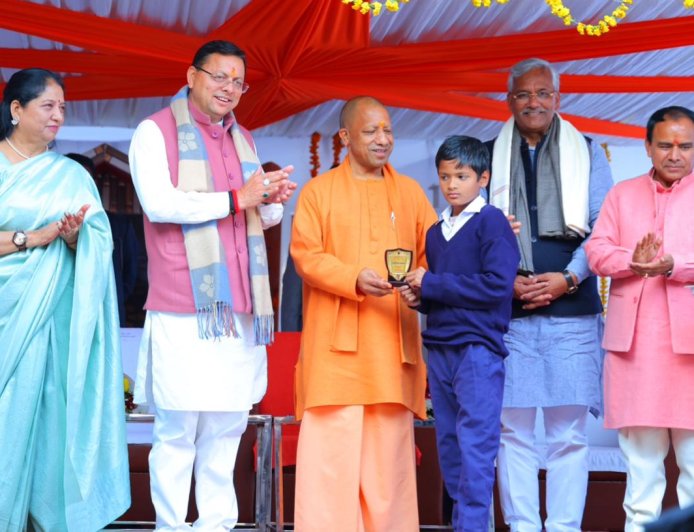 Uttarakhand: यमकेश्वर में दो मुख्यमंत्रियों ने भरी विकास की हुंकार नवनिर्मित स्कूल भवन का किया उद्घाटन