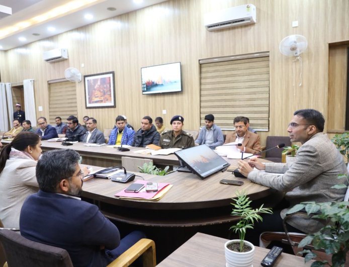 चारधाम यात्राः ‘अतिथि देवो भवः’ के भाव से होगा श्रद्धालुओं का भव्य स्वागत, देहरादून प्रशासन की व्यापक तैयारियां शुरू,