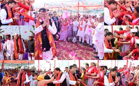 ब्रेकिंग न्यूज़ | दियूरी, खटीमा में होली मिलन समारोह में पहुंचे मुख्यमंत्री धामी, सीएम ने जनसमुदाय संग साझा की होली की खुशियां, पुष्पवर्षा कर जनता ने किया भव्य स्वागत , “खटीमा में दिखा उत्साह, उमड़ा जनसैलाब 🔴