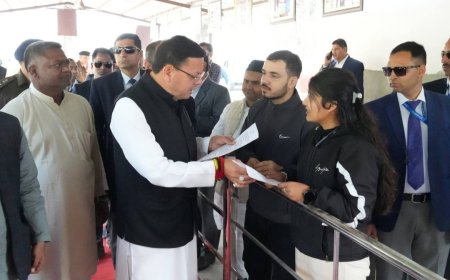  राज्य आंदोलनकारियों के आश्रितों अभ्यर्थियों ने मुख्यमंत्री धामी को ज्ञापन सौंप कर लगाई गुहार , 55 पदों का परिणाम रोके जाने पर शासन से हस्तक्षेप की मांग।