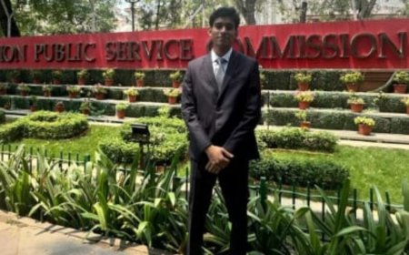 खटीमा के देवेश आर्या ने UPSC में किया कमाल, दूसरे प्रयास में 656वीं रैंक हासिल, क्षेत्र में खुशी की लहर।