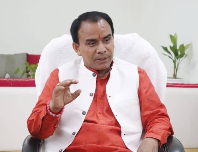 प्रदेश में खुलेंगे 3 नए जिला सहकारी बैंक : डॉ. धन सिंह रावत