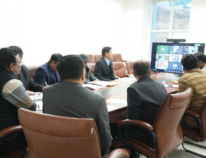 उत्तराखंड में LPG की पर्याप्त उपलब्धता, कालाबाजारी और अफवाहों पर सख्त कार्रवाई,मुख्य सचिव आनंद बर्द्धन