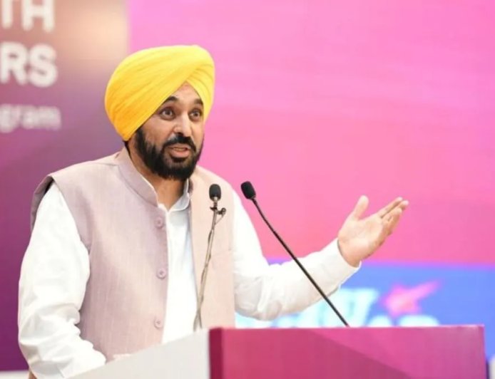 Punjab: वैज्ञानिकों के प्रयोगों का नुकसान अब नहीं सहेंगे किसान मुख्यमंत्री ने कृषि विश्वविद्यालय के कार्यक्रम में दी कड़ी चेतावनी