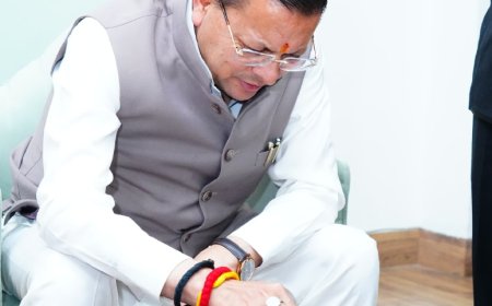 मुख्यमंत्री धामी ने जनगणना 2027 के लिए खुद की स्व-गणना, डिजिटल पहल की शुरुआत