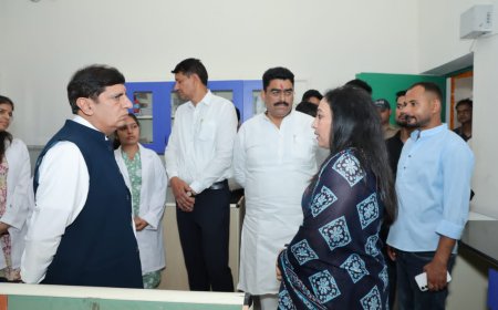 रुद्रपुर में कैबिनेट मंत्री प्रदीप बत्रा ने बायोटेक भवन का उदघाटन किया