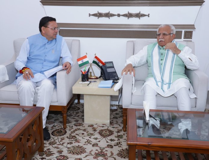 मुख्यमंत्री धामी ने केंद्रीय ऊर्जा मंत्री खट्टर से चर्चा कर राज्य के विकास से संबंधित मुद्दों पर ध्यान आकर्षित किया