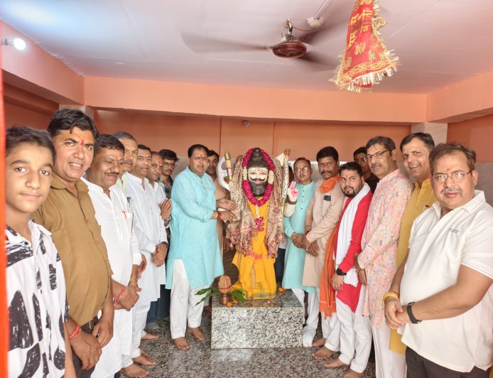 भगवान परशुराम के नाम पर बनने जा रहा है समर्पित तीन मंजिला कम्युनिटी हॉल - महापौर विकास शर्मा