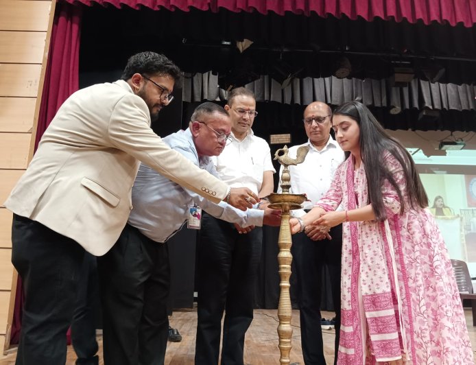 सी व्यू सेवा ट्रस्ट ने धूमधाम से मनाया स्थापना दिवस, दिव्यांग बच्चों की सांस्कृतिक प्रस्तुतियों ने जीता दिल