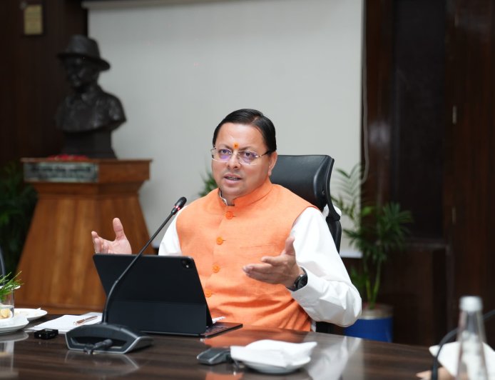 मुख्यमंत्री ने मानसून से पूर्व सभी तैयारियों की समीक्षा की - 15 नवंबर 2026 तक सभी सड़कों को गड्ढा मुक्त करें