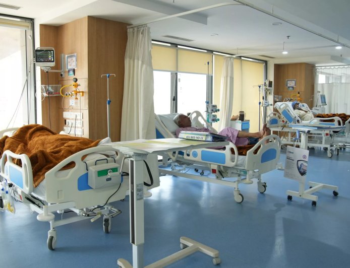 Uttarakhand: आयुष्मान योजना में अवैध वसूली और लापरवाही के खिलाफ कड़ा कदम, तीन अस्पताल निलंबित