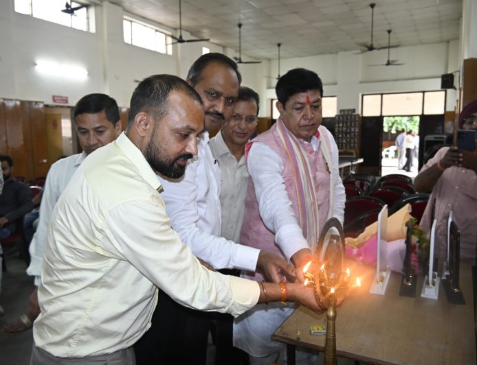 सेवा सिंह मठारू स्मृति टेबल टेनिस प्रतियोगिता का उद्घाटन, खिलाड़ियों में जोश देखने को मिला