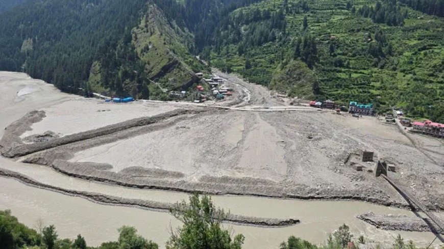 उत्तराखंड: विनाशकारी बाढ़ के एक साल बाद धराली की तस्वीर - अपनों को खोने का गम और पुनर्वास की चुनौती